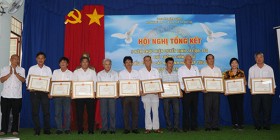 许多家庭积极参加终身学习活动