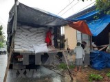 越南政府总理决定向中部受灾三省发放大米