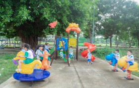 Mang sân chơi đến với con em thanh niên công nhân