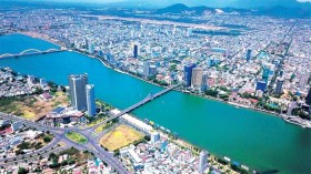 岘港市：携手创建文明美丽的城市