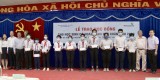 Huyện Bắc Tân Uyên: Trao 100 suất học bổng cho học sinh khó khăn