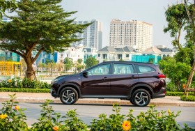 Tiết kiệm tới 50 triệu, Toyota Rush hút khách dịp cuối năm