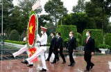 Provincial leaders visit martyrs ‘cemetery