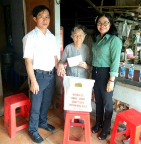 11 xã, thị trấn chăm lo tốt người có công