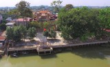 Ngôi chùa cổ bên sông Đồng Nai