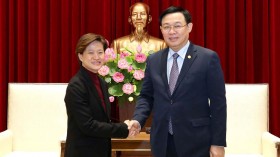 进一步加强河内与新加坡之间的关系