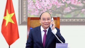 老挝人民革命党中央总书记、政府总理通伦•西苏里和柬埔寨人民党主席、柬埔寨首相洪森与越南政府总理阮春福通电话