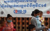 Dịch COVID-19 lây lan nghiêm trọng, Campuchia ra thông điệp khẩn
