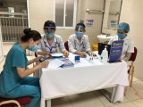 Hà Nội bắt đầu tiêm phòng COVID-19 cho nhân viên y tế đợt 1
