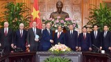 越南政府总理阮春福会见俄罗斯联邦国家安全委员会秘书