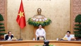 越南政府总理范明正任职后主持召开政府第一次会议