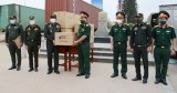 越南总后勤局向柬埔寨国防部赠送医疗物资