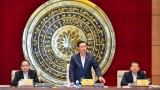 越南国会主席王廷惠与国会对外委员会举行工作座谈会