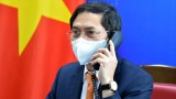 越南外交部部长裴青山与泰国副总理兼外交部部长敦‧帕马威奈通电话