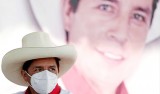 Bầu cử Tổng thống Peru: Thầy giáo thiên tả giành ưu thế