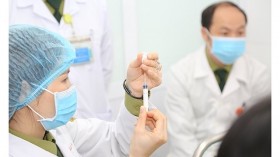越南新冠疫苗基金会收到捐赠资金超过5万亿越盾