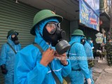 Phòng Hóa học Quân đoàn 4 hỗ trợ phun khử khuẩn ở TP.Thuận An