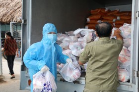 Các cấp công đoàn tỉnh: Chi hỗ trợ gần 500 triệu đồng cho tuyến đầu chống dịch