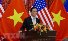 将越美全面伙伴关系提升到全新高度