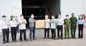 确保落实好防控疫情和关照民众生活的任务