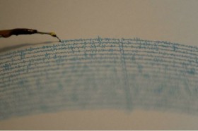 Strong earthquake hits northern Philippines