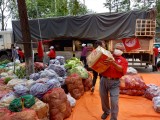 Nhân dân tỉnh Lâm Đồng hỗ trợ Bình Dương 25 tấn rau củ quả