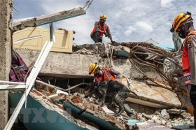 5.9 magnitude quake hits west Indonesia