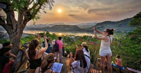 Lào chuẩn bị mở cửa trở lại ngành du lịch trong điều kiện bình thường