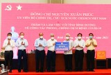 Chủ tịch nước Nguyễn Xuân Phúc: Tiếp tục chăm lo tốt người lao động, điều trị hiệu quả bệnh nhân Covid-19