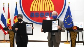 盟与对话伙伴国加强合作。（图片来源：ASEAN.ORG）