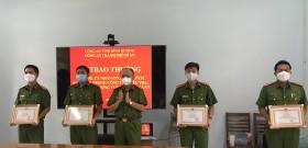 Khen thưởng đột xuất Công an TP.Dĩ An