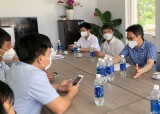 Công ty Việt Nga hỗ trợ 40.000 chai khí Oxy cho các khu điều trị Covid-19