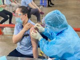VNVC hoàn thành 100.000 mũi tiêm vắc xin cho công nhân Bình Dương