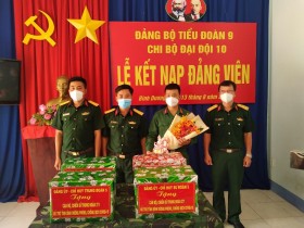 Kết nạp Đảng quân nhân đang phục vụ phòng, chống Covid-19