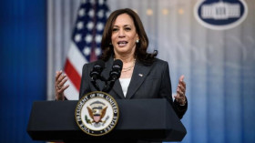 美国副总统卡玛拉·哈里斯开始对越南进行访问