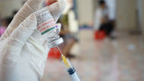 Ưu tiên tiêm vắc xin cho các địa phương đang “khóa chặt”