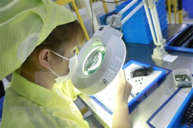 Vietnam remains favoured destination for foreign investment despite COVID-19: Australian newspaper