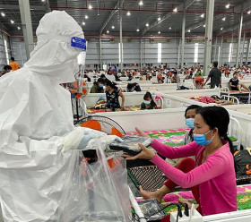 省委常务副书记阮黄滔：志愿服务的治愈新冠肺炎患者应继续努力，传播战胜疾病的毅力