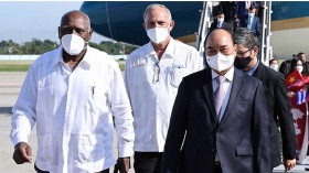 越南国家主席阮春福抵达哈瓦那 开始对古巴进行正式访问