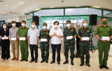 Lãnh đạo tỉnh thăm, động viên lực lượng phòng, chống dịch trên địa bàn TP.Thuận An