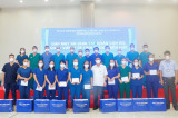 Meeting, bidding farewell to medical staff of Thua Thien - Hue province