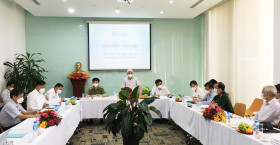 Tạo điều kiện cho doanh nghiệp hoạt động trở lại, bảo đảm an toàn phòng chống dịch