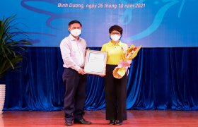 Hỗ trợ trẻ mồ côi có người thân mất do dịch Covid-19