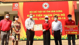 Hội Chữ thập đỏ tỉnh tiếp nhận thêm nguồn lực chia sẻ với người dân khó khăn