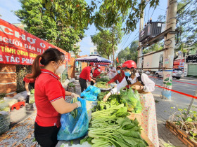 Hội Chữ thập đỏ tỉnh tổ chức phiên chợ “0 đồng” lần thứ 80