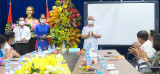 Provincial leaders visit, congratulate teachers on Vietnamese Teachers ‘Day