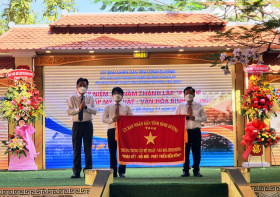 为传统而自豪，稳步地向上