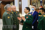 Bộ trưởng Phan Văn Giang hội đàm với Bộ trưởng Quốc phòng Nga