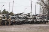 Giới chức phương Tây tìm cách tháo gỡ căng thẳng về vấn đề Ukraine