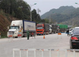 Lạng Sơn: Trên 100 xe nông sản thông quan trong vòng 1 ngày qua